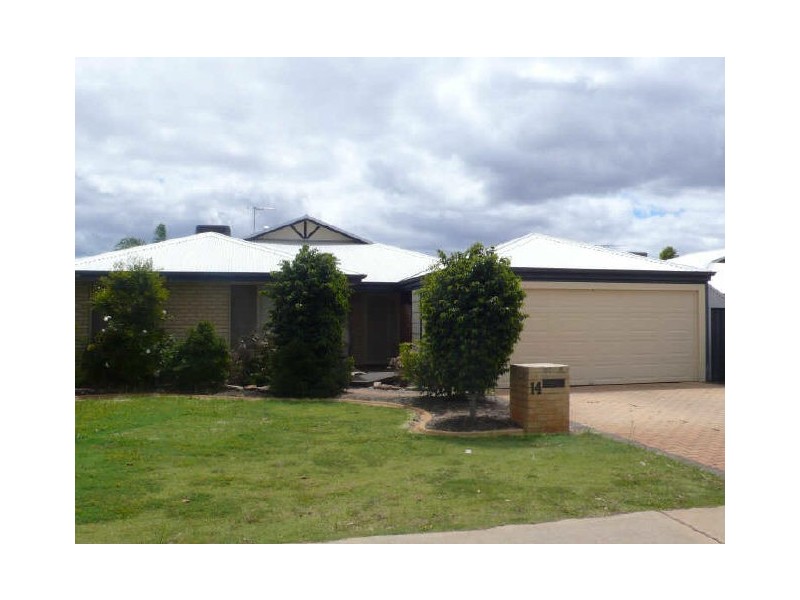14 Bindoon Loop, Huntingdale WA 6110