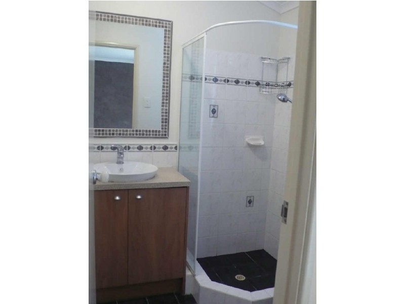 14 Bindoon Loop, Huntingdale WA 6110