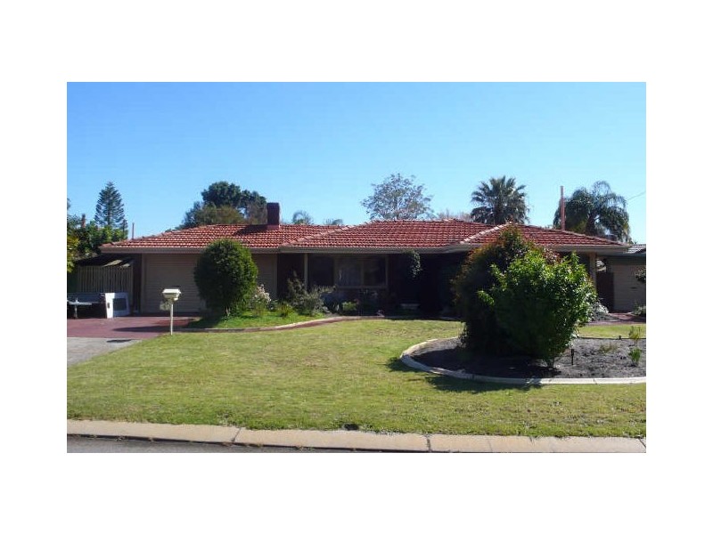 4 Spelhurst Terrace, Thornlie WA 6108