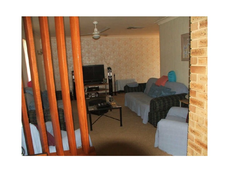 4 Merino Court, Thornlie WA 6108