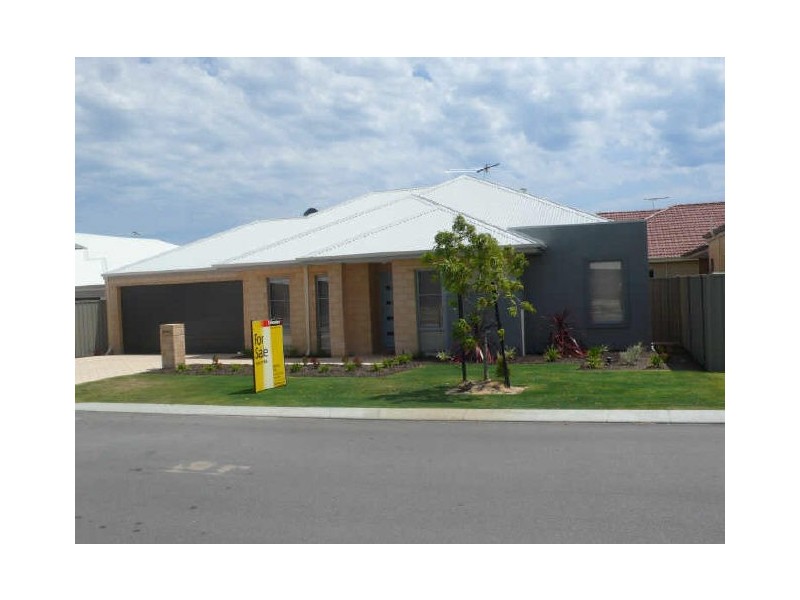 2 Heidelberg Street, Aubin Grove WA 6164