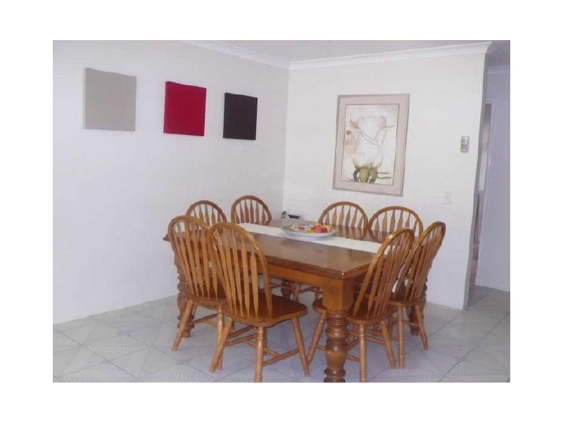 6 Exmouth Place, Thornlie WA 6108