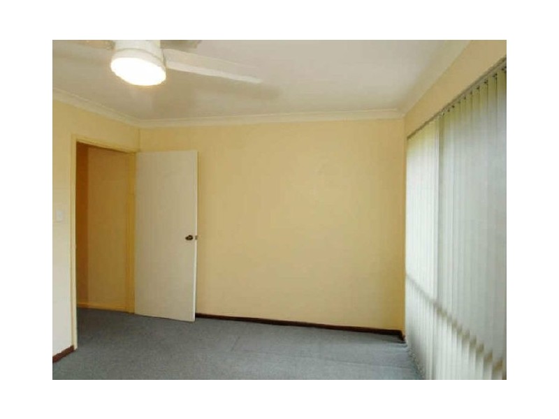 3/3-5 Menzies Place, Thornlie WA 6108