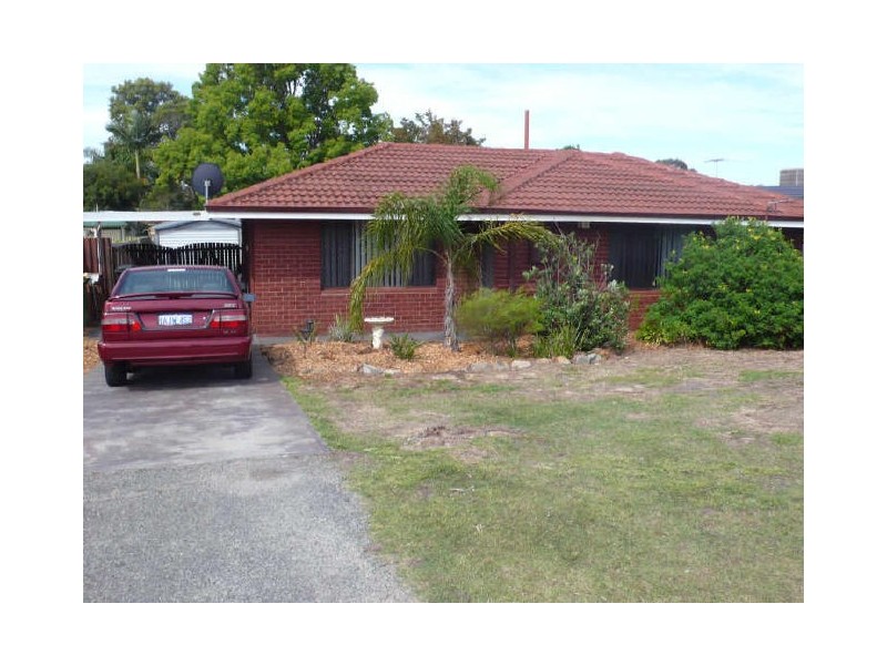 44 Tullamore Avenue, Thornlie WA 6108