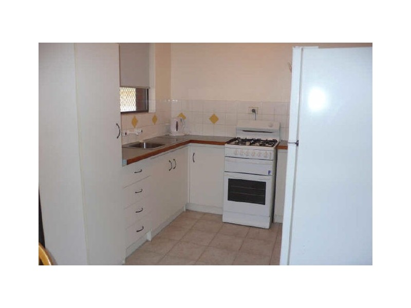 44 Tullamore Avenue, Thornlie WA 6108