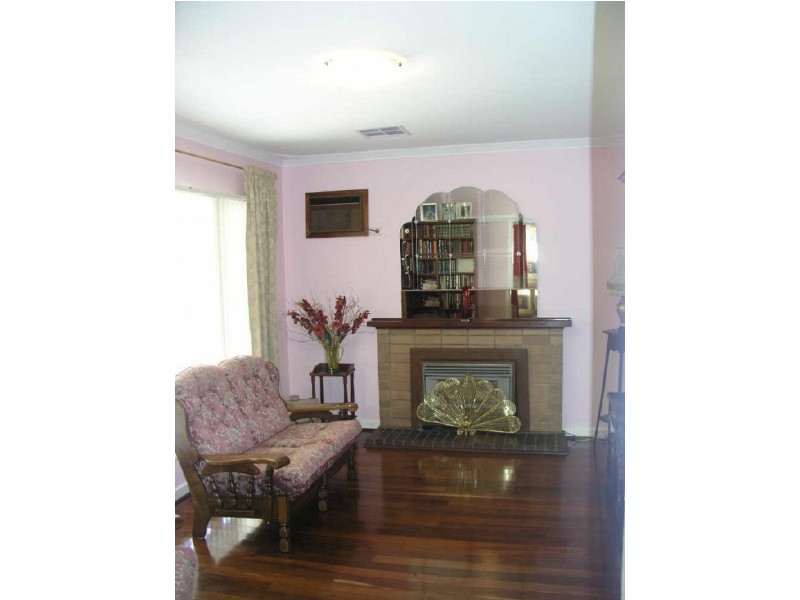 3 Jana Road, Thornlie WA 6108