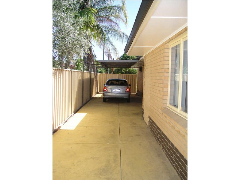 3 Jana Road, Thornlie WA 6108