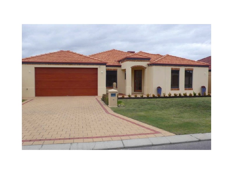 10 Dupont Way, Canning Vale WA 6155