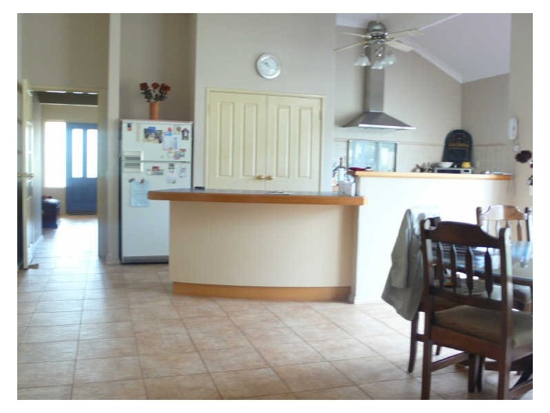 15 Rufford Lane, Canning Vale WA 6155