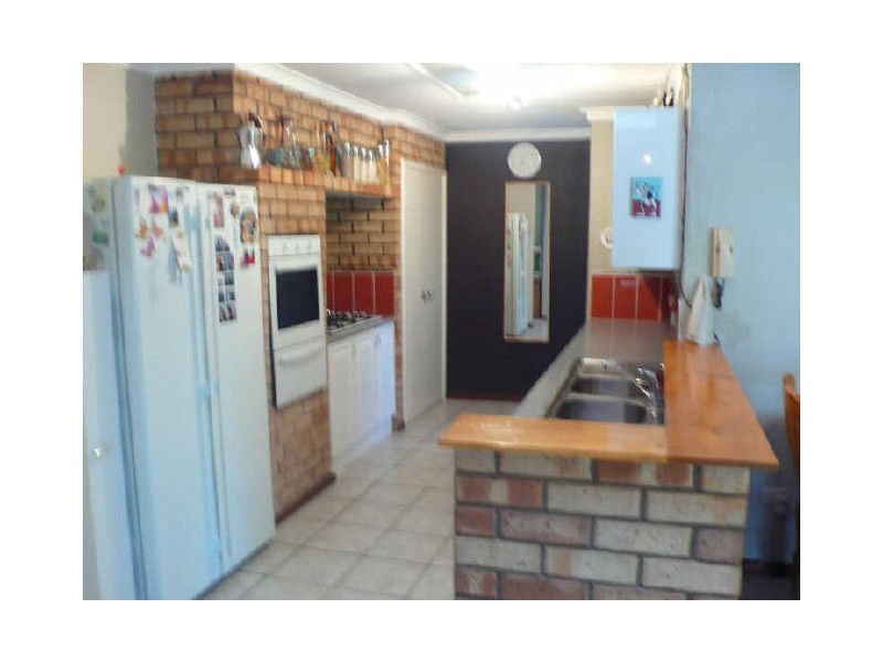 57 Sutherland Drive, Thornlie WA 6108