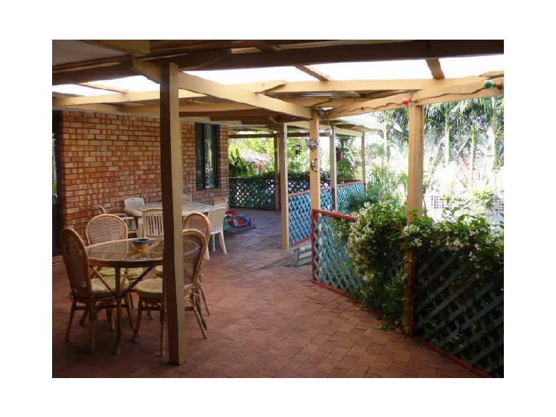 57 Sutherland Drive, Thornlie WA 6108