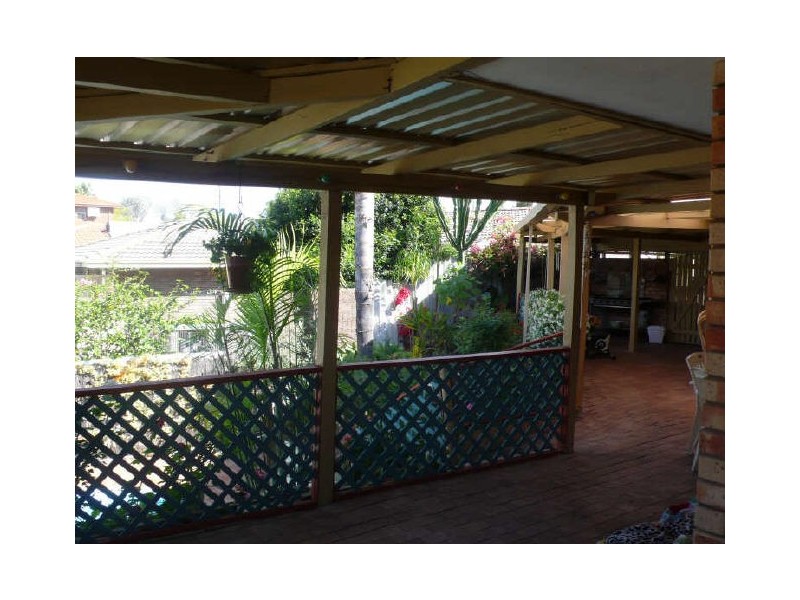 57 Sutherland Drive, Thornlie WA 6108