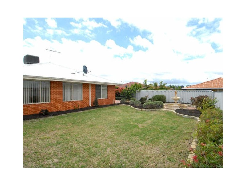 184 Harpenden Street, Huntingdale WA 6110