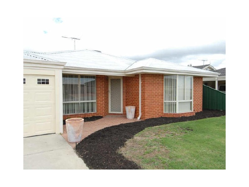 184 Harpenden Street, Huntingdale WA 6110