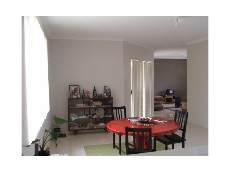 27A Bernice Way, Thornlie WA 6108
