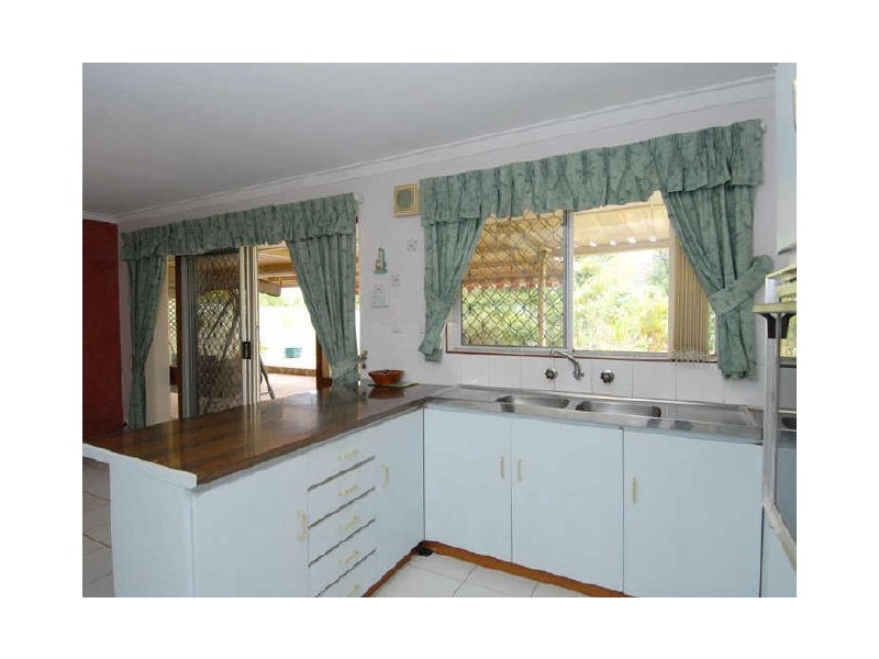 8 Olney Place, Huntingdale WA 6110