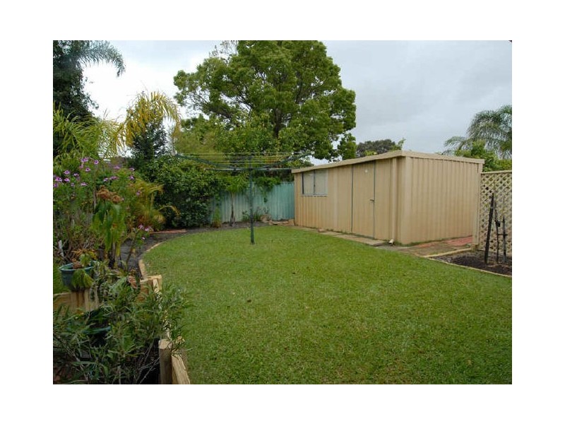 8 Olney Place, Huntingdale WA 6110