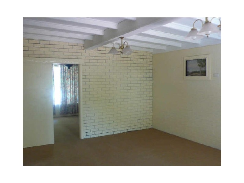 104 Spring Road, Thornlie WA 6108