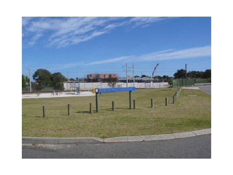 104 Spring Road, Thornlie WA 6108