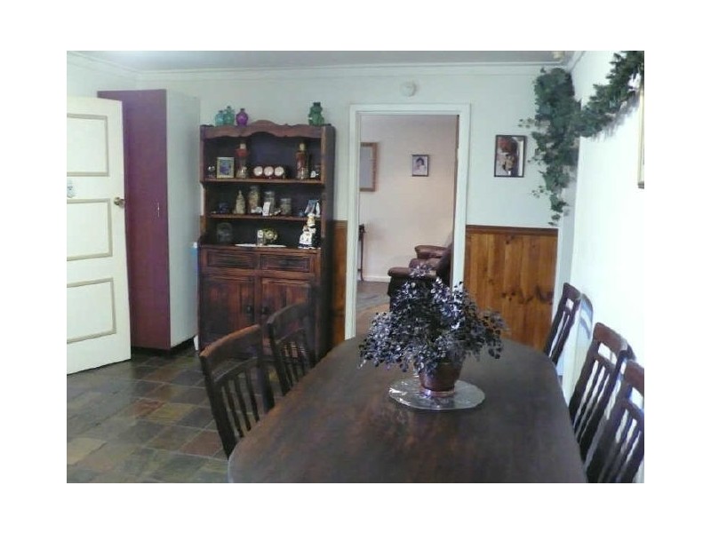 71 Spring Road, Thornlie WA 6108