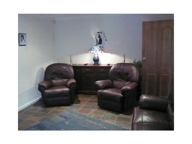 71 Spring Road, Thornlie WA 6108