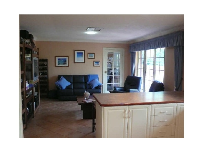 15 Mayo Court, Parkwood WA 6147