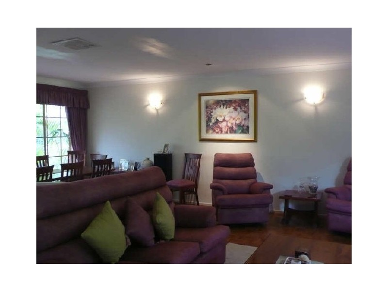 15 Mayo Court, Parkwood WA 6147