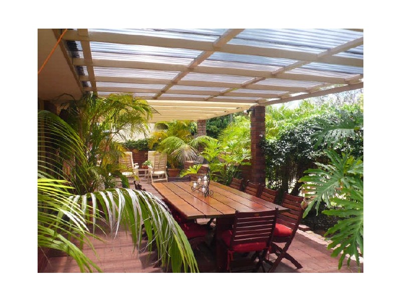 15 Mayo Court, Parkwood WA 6147