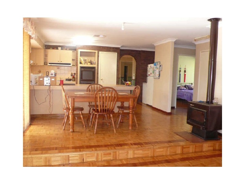 42 Jurien Way, Thornlie WA 6108