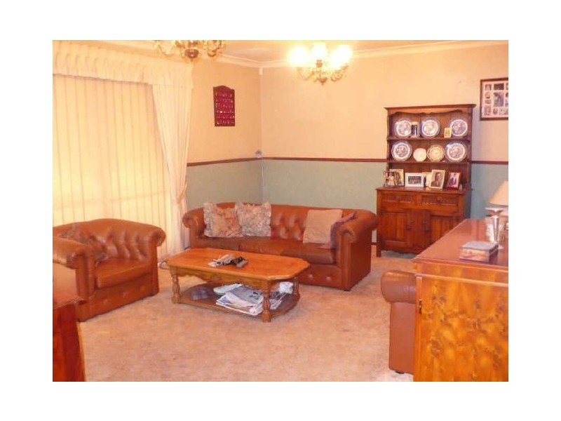 42 Jurien Way, Thornlie WA 6108