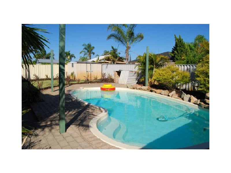 11 Tattler Place, Huntingdale WA 6110