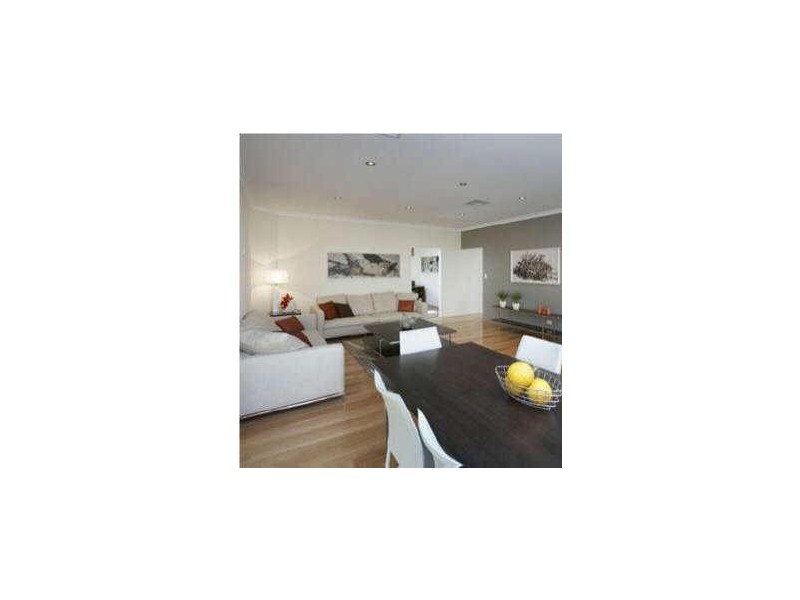 3 Belcastro Way, Madeley WA 6065