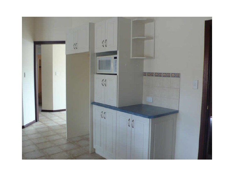 12 Endeavour Court, Thornlie WA 6108