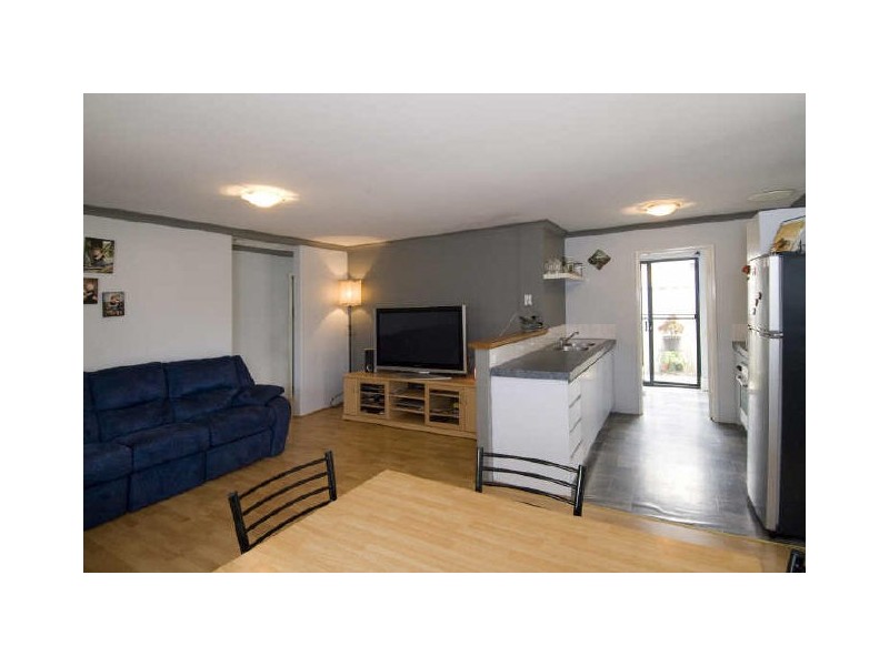 12 Wallan Court, Maddington WA 6109