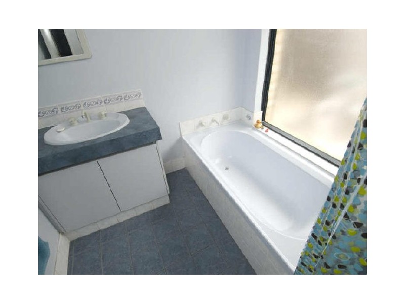 12 Wallan Court, Maddington WA 6109