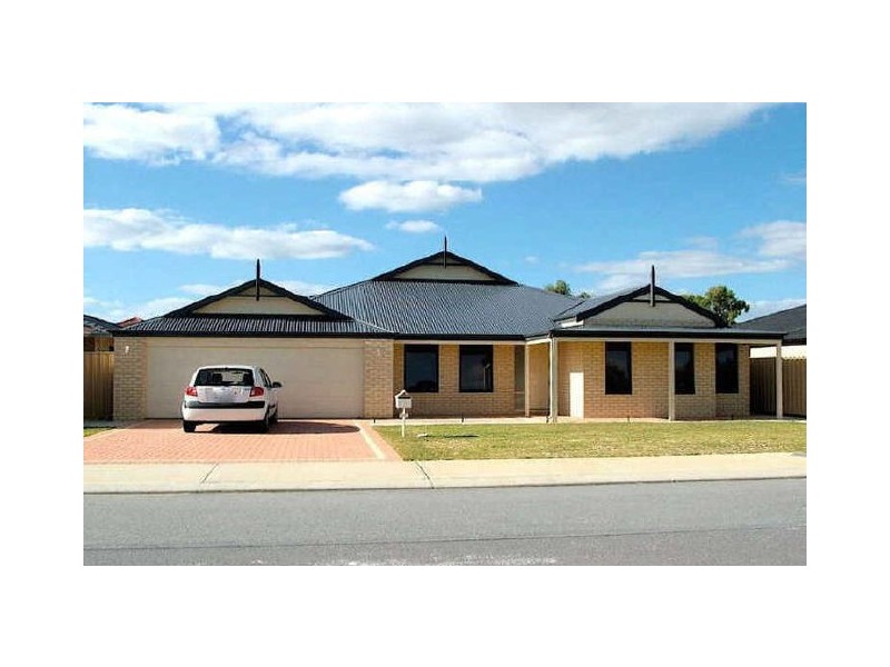 12 Dornoch Way, Canning Vale WA 6155
