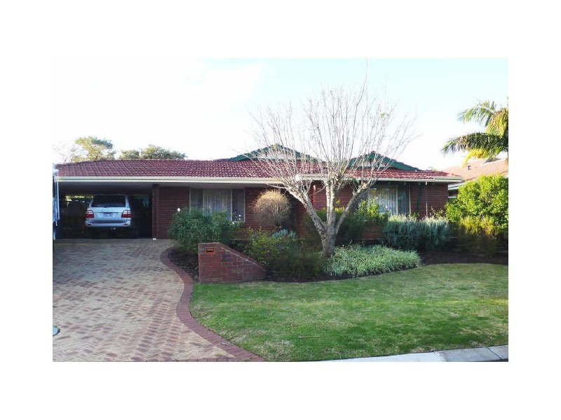 25 Liata Court, Thornlie WA 6108