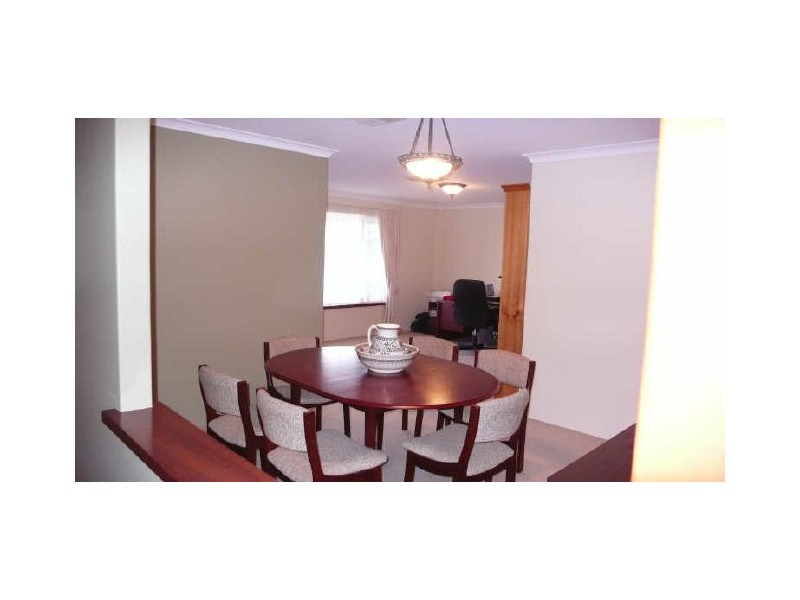 25 Liata Court, Thornlie WA 6108