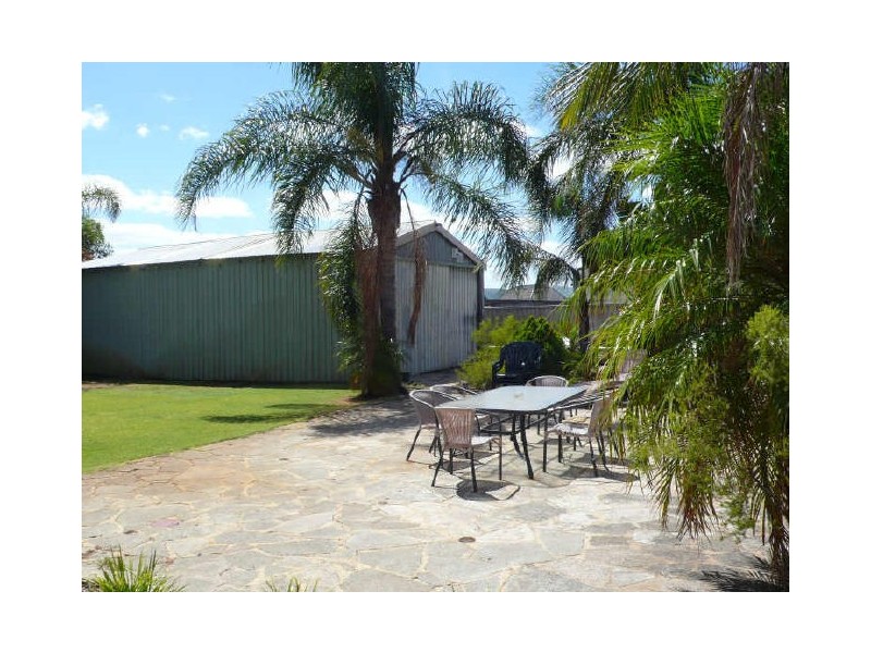 30 Bullfinch Street, Huntingdale WA 6110