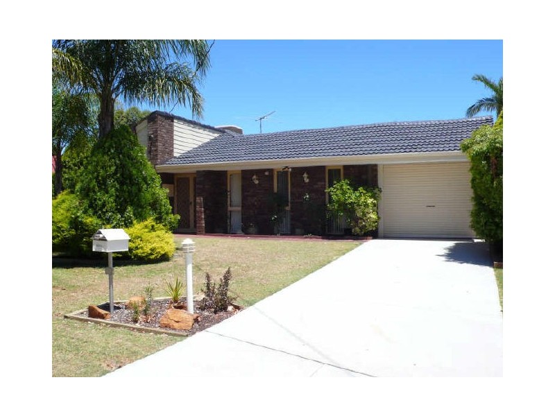 78 Glyndebourne Ave, Thornlie WA 6108