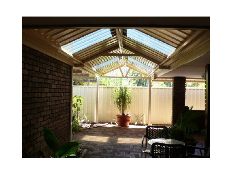 78 Glyndebourne Ave, Thornlie WA 6108