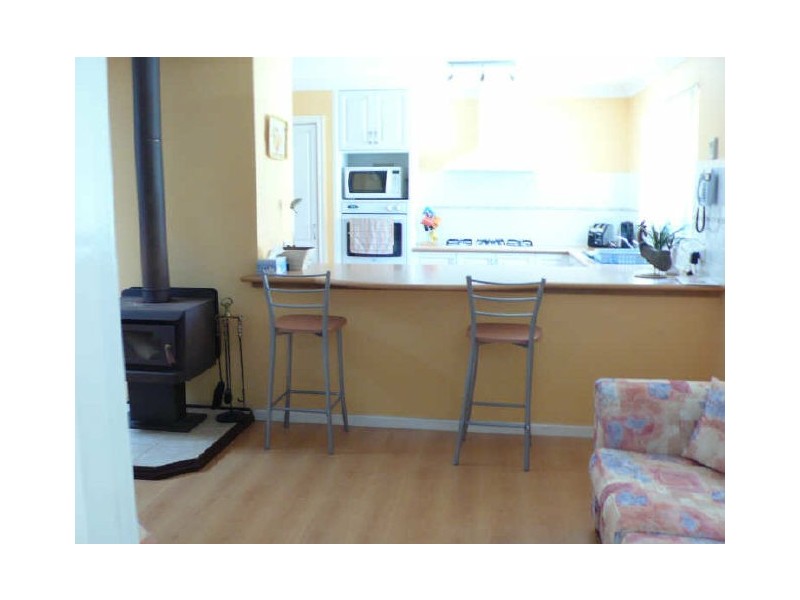 78 Glyndebourne Ave, Thornlie WA 6108