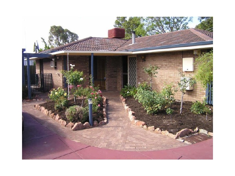 8 Ningaloo Way, Thornlie WA 6108