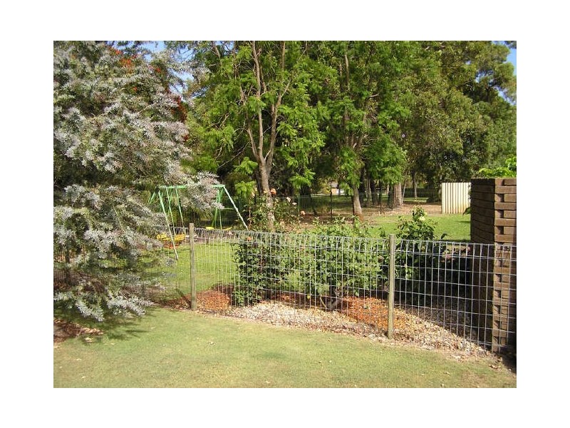8 Ningaloo Way, Thornlie WA 6108