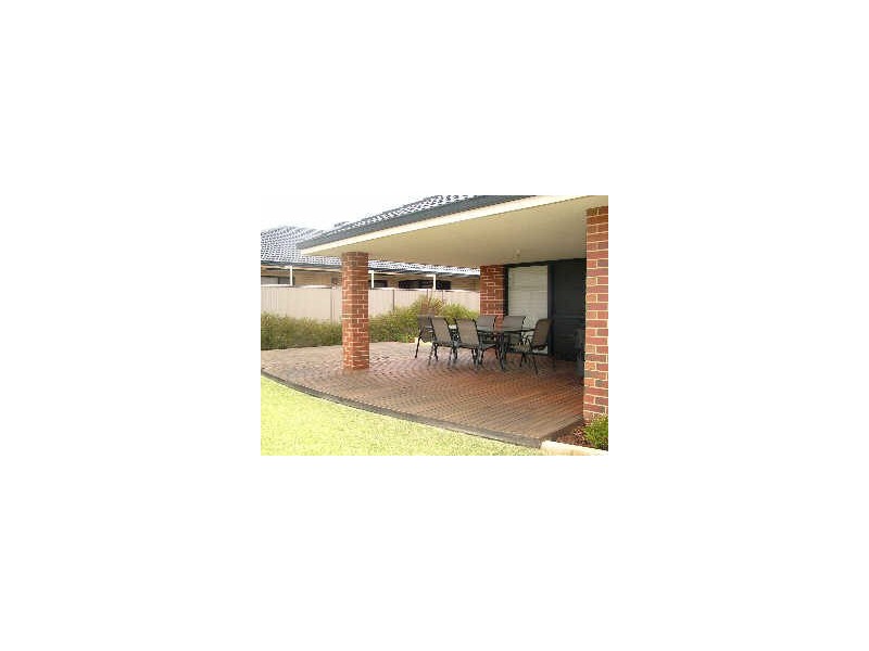 17 Glenorchy Road, Southern River WA 6110