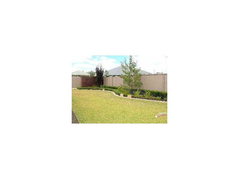 17 Glenorchy Road, Southern River WA 6110