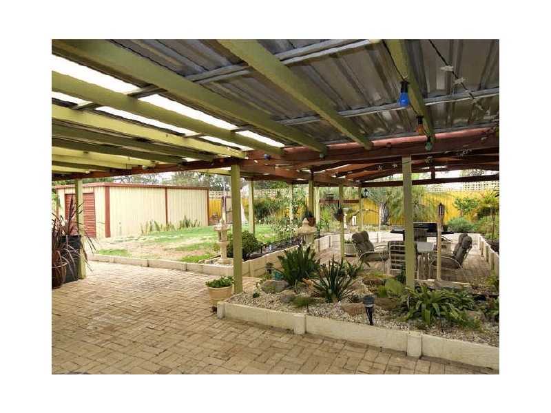 30 Rusthall Way, Huntingdale WA 6110