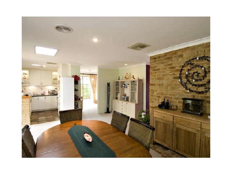 30 Rusthall Way, Huntingdale WA 6110