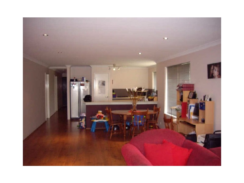 7 Berry Way, Bertram WA 6167