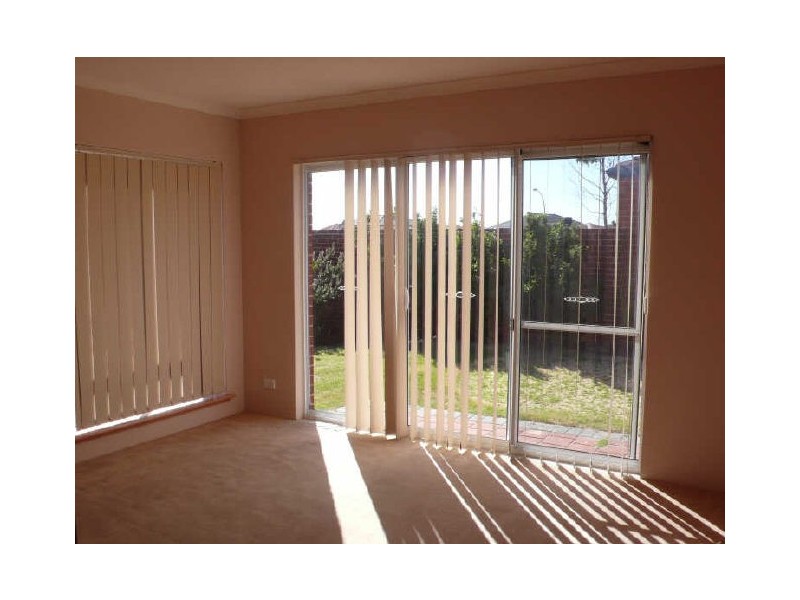 32 Oakhill Drive, Canning Vale WA 6155